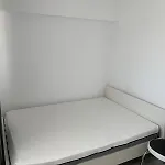Appartement Chic 4 Bedrooms Near Metro, Regie Upb 2 Bathrooms Boekarest