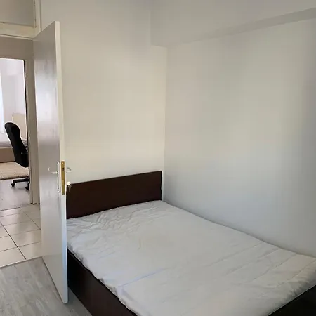 Chic 4 Bedrooms Near Metro, Regie Upb 2 Bathrooms Διαμέρισμα Βουκουρέστι